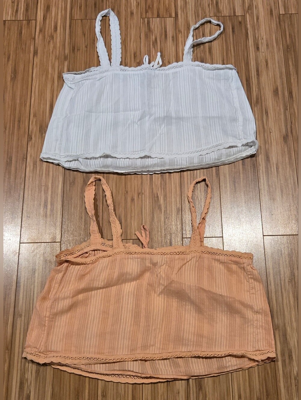 Old Navy Strappy Cropped Tank Tops — Bundle Of White and Peach - Picture 6 of 8